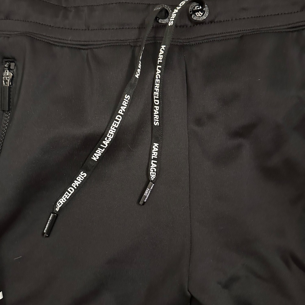 Like New! $110 Karl Lagerfeld Paris Black Joggers with White Stripes sz L - Picture 9 of 15